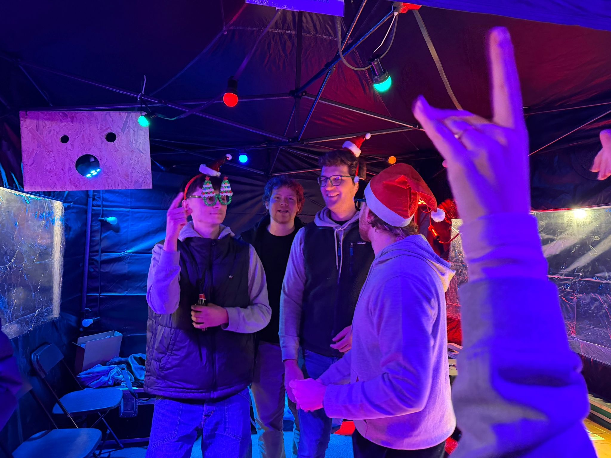Sfeerbeeld van Rotaract Gaasbeek Pajottenland tijdens de Kerstcorrida