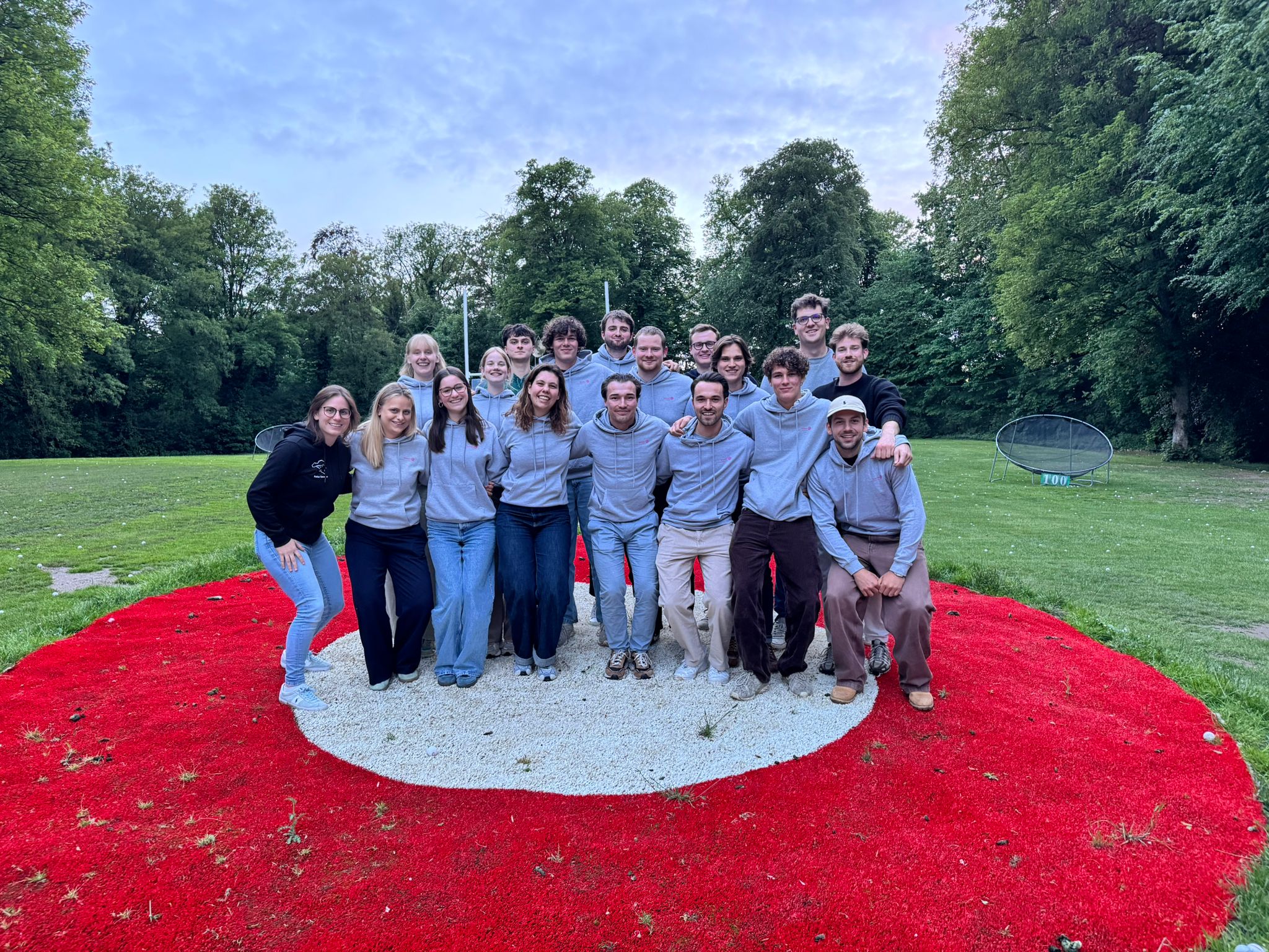 Groepsfoto van Rotaract Gaasbeek Pajottenland