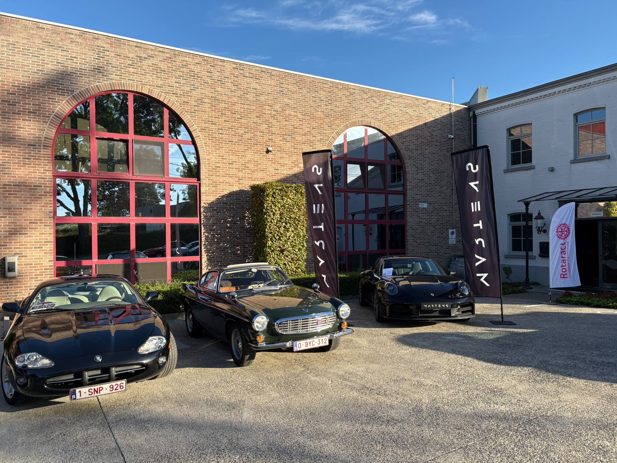 Deelnemende wagens bij Lindemans tijdens RAC GP 2026